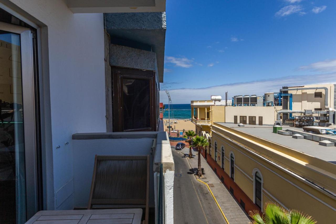 Hola Beach Suite Las Palmas de Gran Canaria Exterior photo